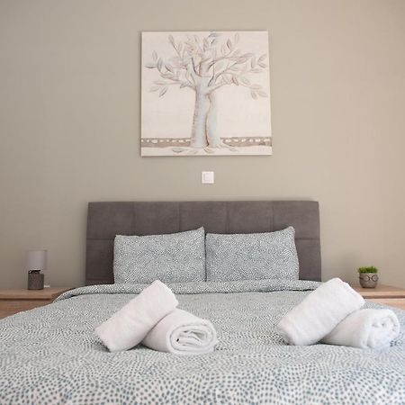 아테네 Newly Renovated Flat 500M From Subway Station 아파트 외부 사진