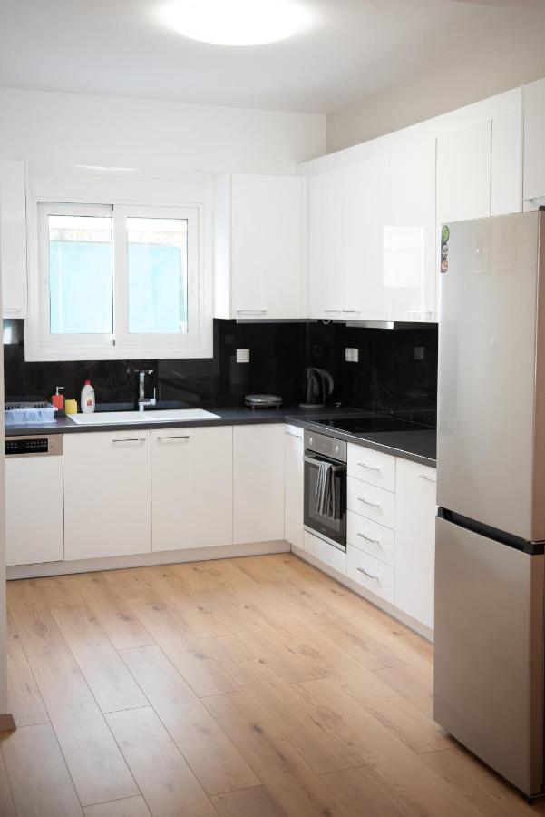 아테네 Newly Renovated Flat 500M From Subway Station 아파트 외부 사진